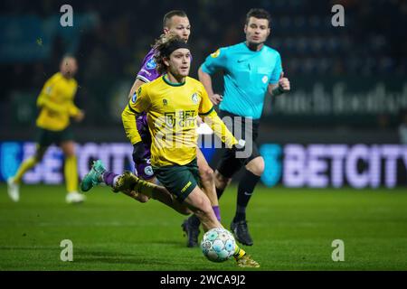 Sittard, Niederlande. Januar 2024. SITTARD, NIEDERLANDE - 13. JANUAR: Alen Halilovic von Fortuna Sittard während des niederländischen Eredivisie-Spiels zwischen Fortuna Sittard und Sparta Rotterdam im Fortuna Sittard Stadion am 13. Januar 2024 in Sittard, Niederlande. (Foto von Orange Pictures) Credit: dpa/Alamy Live News Stockfoto