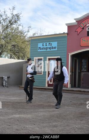 Grabstone, AZ. USA 12/30/2023. Der O.K. Corral Historic Complex bietet Besuchern jeden Alters eine Nachstellung der O.K. Corral Schießerei Stockfoto