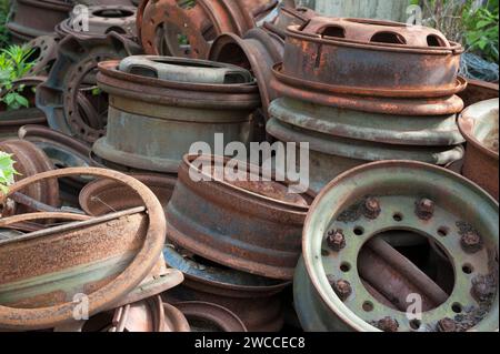 Rostige Felgen Stockfoto