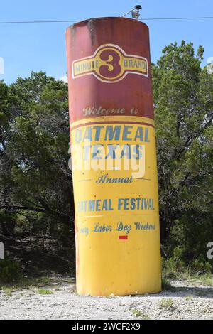 3 Minuten Marke Haferflocken Texas Schild in Haferflocken Texas - Mai 2023 Stockfoto