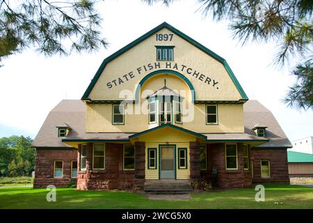 Hauptgebäude, Les Voigt staatliche Fischzuchtanstalt, Bayview, Wisconsin Stockfoto