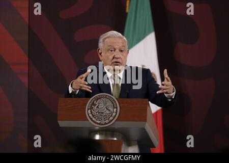 Mexiko-Stadt, Mexiko. Januar 2024. 15. Januar 2024, Mexiko-Stadt, Mexiko: Der Präsident von Mexiko, Andres Manuel Lopez Obrador, bei einer Pressekonferenz vor den Medien im Nationalpalast in Mexiko-Stadt. Am 15. Januar 2024 in Mexiko-Stadt, Mexiko (Foto: Luis Barron/Eyepix Group/SIPA USA). Quelle: SIPA USA/Alamy Live News Stockfoto