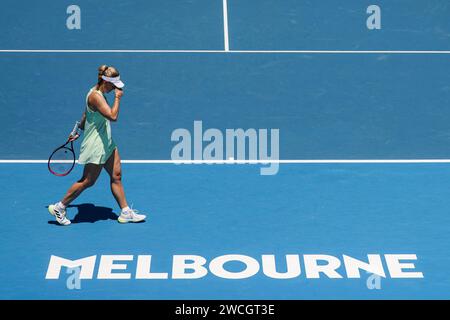 Melbourne, Australien. Januar 2024. Tennis: Grand Slam - Australian Open, Damen Singles, 1. Runde. Collins (USA) - Kerber (Deutschland). Angelique Kerber reagiert. Frank Molter/dpa/Alamy Live News Stockfoto