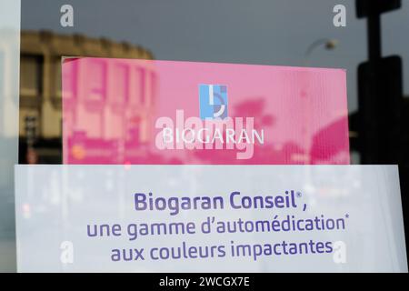 Bordeaux , Frankreich - 01 14 2024 : Biogaran Logo Marke und Zeichentext medizinische Produkte Schmerzmittel Medic Stockfoto