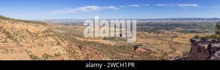 Panorama auf Fruita und das Colorado River Valley, vom Historic Trails View im Colorado National Monument aus gesehen Stockfoto