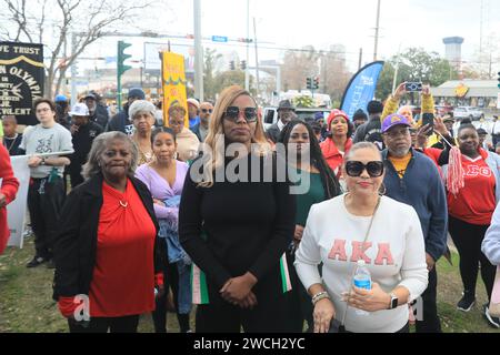 New Orleans, USA. Januar 2024. Die Menschen nehmen an einem marsch von Martin Luther King Jr. in New Orleans, Louisiana, USA, am 15. Januar 2024 Teil. Quelle: Wei Lan/Xinhua/Alamy Live News Stockfoto