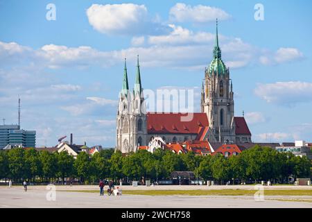 München, Deutschland - Mai 30 2019: St. Die Paulskirche ist eine große katholische Kirche im Quart Ludwigsvorstadt-Isarvorstadt Stockfoto