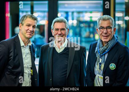 Stuttgart CMT 2024, Pressekonferenz zur Tochtermesse Golf-&Wellnessreisen sowie Kreuzfahrt- & Schiffsreisen, 16.01.2024 Christian Baumann, Otto Leipfritz, Jürgen Walther, CMT 2024, Pressekonferenz zur Tochtermesse Golf-&Wellnessreisen sowie Kreuzfahrt- & Schiffsreisen, 16.01.2024, Eibner-Pressefoto/Sascha Walther *** Stuttgart CMT 2024, Pressekonferenz zur Tochtermesse Golf Wellnessreisen und Kreuzfahrt Schiffsreisen, 16 01 2024 Christian Baumann, Otto Leipfritz, Jürgen Walther, CMT 2024, Pressekonferenz zur Tochtermesse Golf Wellnessreisen und Kreuzfahrt Schiff Stockfoto