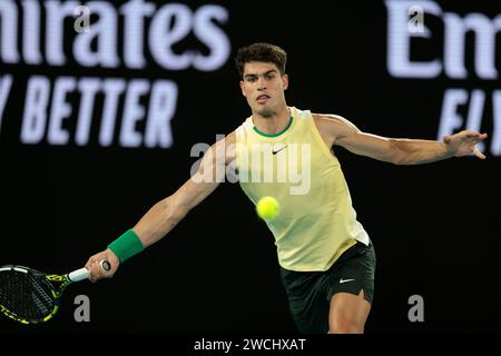 Melbourne, Australien, 16. Januar 2024. Der spanische Tennisspieler Carlos Alcaraz spielt 2024 beim Australian Open Tennis Grand Slam im Melbourne Park. Foto: Frank Molter/Alamy Live News Stockfoto