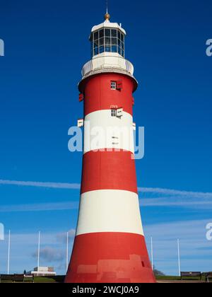 Smeatons Turm, der dritte Leuchtturm von Eddystone, befand sich in Plymouth Hoe als Denkmal für John Smeaton Stockfoto