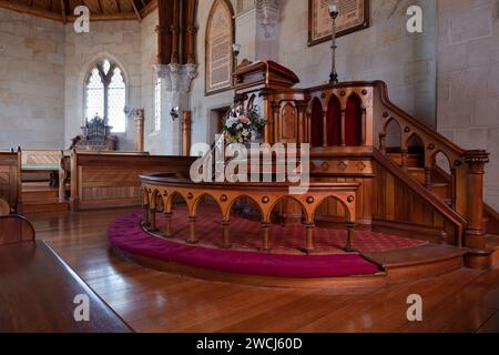 Inneres der gotischen Steinkirche (Methodist Church) in Ross, Australien Stockfoto