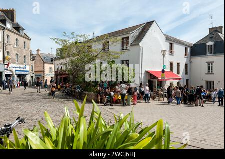 Place des Halles in Douarnenez, Finistere, Bretagne, Frankreich Stockfoto