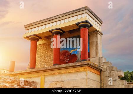 Die Ruinen des Knossos-Palastes auf Kreta, Griechenland. Berühmter minoischer Palast von Knossos. Stockfoto