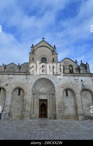 Titolo: Eine alte Kirche in Matera, einer antiken Stadt in Basilicata, Italien. Titolo: Eine alte Kirche in Matera, einer antiken Stadt in Basilicata, Italien. Stockfoto