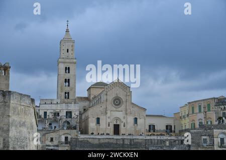 Titolo: Eine alte Kirche in Matera, einer antiken Stadt in Basilicata, Italien. Titolo: Eine alte Kirche in Matera, einer antiken Stadt in Basilicata, Italien. Stockfoto