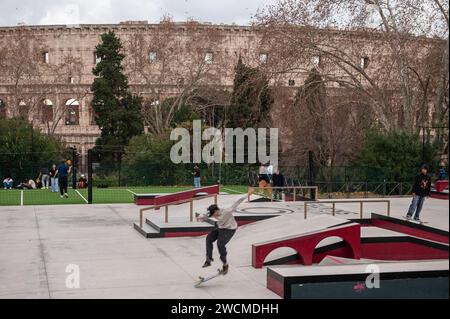 14. Januar 2024: Rom, Italien: Spielplatz, Kolosseo. © Andrea Sabbadini Stockfoto
