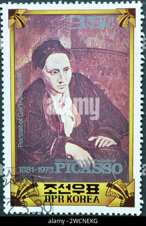 Gestempelte Briefmarke von Nordkorea, die das Gemälde Gertrude Stein von Pablo Picasso zeigt, hundertjähriges Jubiläum von Pablo Picasso, um 1982. Stockfoto