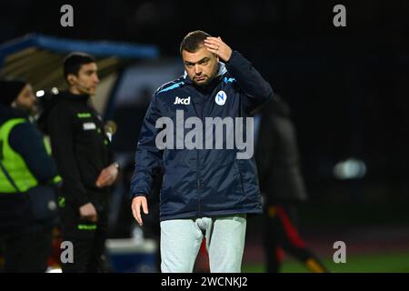 Biagio Seno Cheftrainer von Napoli femminile beim Spiel der Frauen in der Coppa Italia Frecciarossa zwischen Napoli Women und AS Roma Women im Stadio Giuseppe Piccolo am 16. Januar 2024 in Cercola (NA), Italien. Quelle: Nicola Ianuale/Alamy Live News Stockfoto