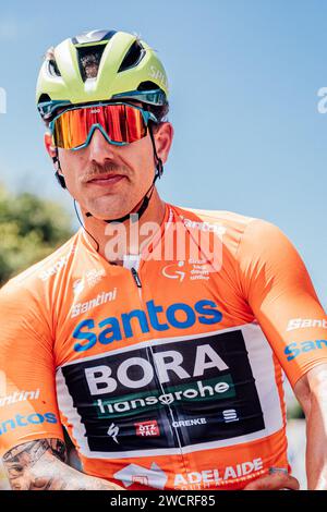 Adelaide, Australien. Januar 2024. Foto von Zac Williams/SWpix.com - 17/01/2024 - Radfahren - 2024 Tour Down Under - Stage 2: Norwood nach Lobethal (141 km) - Sam Welsford, Bora Hansgrohe. Quelle: SWpix/Alamy Live News Stockfoto