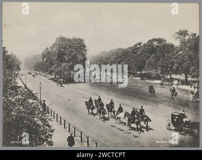 Cityscape of London, Muchmore Art Co Ltd, ca. 1860 - ca. 1915 drucken eines von sechzehn hellen Prints im Umschlag. Vereinigtes Königreich Papierkollotyp London Stockfoto