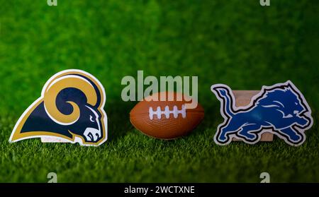 Am 10. Januar 2024 in Las Vegas, USA, das Emblem der Fußballvereine, die an den Playoffs Los Angeles Rams und Detroi teilnehmen Stockfoto