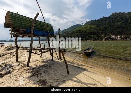 Traditionelle Fischerboote in Hoi an in Vietnam Stockfoto