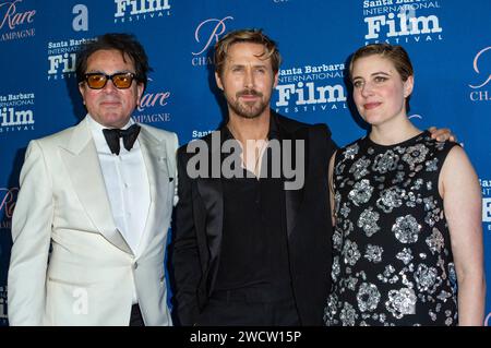 Roger Durling, Ryan Gosling und Greta Gerwig bei der 16. Verleihung des Kirk Douglas Award for Excellence in Film auf dem 39. Santa Barbara International Film Festival im Hotel Ritz-Carlton Bacara. Santa Barbara, 13.01.2024 Stockfoto