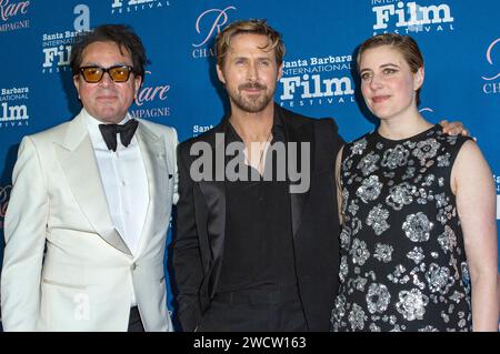 Roger Durling, Ryan Gosling und Greta Gerwig bei der 16. Verleihung des Kirk Douglas Award for Excellence in Film auf dem 39. Santa Barbara International Film Festival im Hotel Ritz-Carlton Bacara. Santa Barbara, 13.01.2024 Stockfoto