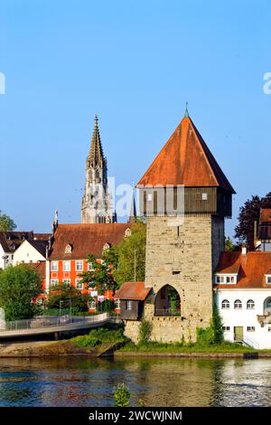 Deutschland, Baden Württemberg, Bodensee, Konstanz, Rheintorturm und Münster Stockfoto