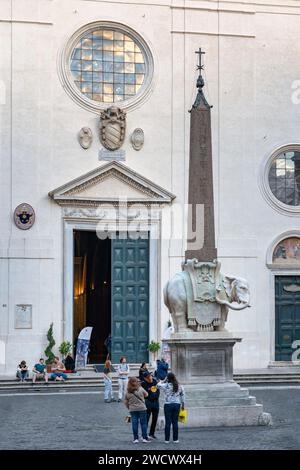 Italien, Latium, Rom, Obelisk auf der Piazza della Minerva Stockfoto