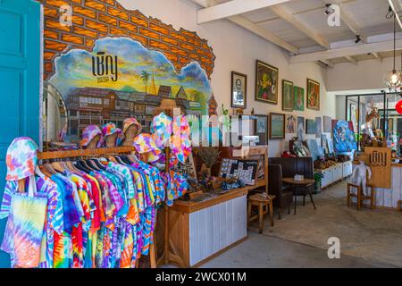 Thailand, Chanthaburi, Cafeteria-Galerie in der historischen Straße der Chanthaboon Waterfront Community Stockfoto