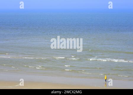 Frankreich, Nord, Umgebung von Dünkirchen, Zuydcoote, Promenade entlang der Nordsee Stockfoto