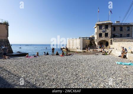 Frankreich, Alpes Maritimes, Nizza, Bains Militaires Strand Stockfoto