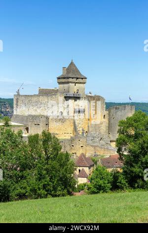 Frankreich, Dordogne, Dordogne-Tal, perigord Noir, castelnaud la Chapelle bezeichneten Les Plus Beaux Villages de France, die Burg aus dem 13. Jahrhundert und das Dorf Stockfoto