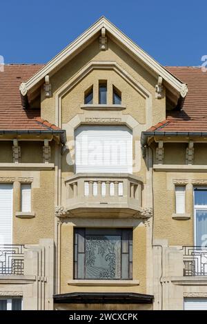 Frankreich, Meurthe et Moselle, Villers les Nancy, Fassade des Maison Georges (Villa Georges) ein Haus, das 1929 vom Architekten Marcel Balland im Art déco-Stil für Lucien Georges erbaut wurde, Buntglasfenster des Glasmeisters Nancy Georges Bassinot, Schmiedearbeiten von Marel Parant, Avenue France Lanord Stockfoto