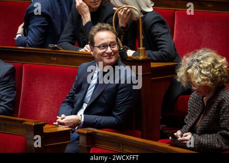 Paris, Frankreich. Januar 2024. Sylvain Maillard während einer Sitzung von Fragen an die Regierung in der Nationalversammlung in Paris am 17. Januar 2024. Foto: Eliot Blondet/ABACAPRESS.COM Credit: Abaca Press/Alamy Live News Stockfoto