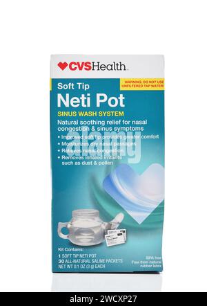 IRVINE, KALIFORNIEN - 12. JAN 2024: Ein CVS Soft Tip Neti Pot Sinus Waschsystem. Stockfoto