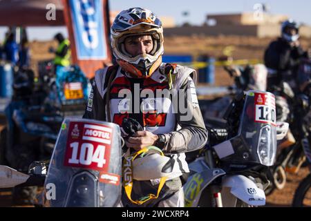 GERBER Jeremie (fra), TLDRacing, KTM, Moto, Originals von Motul, Porträt während der 10. Etappe der Dakar 2024 am 17. Januar 2024 um Al Ula, Saudi-Arabien Stockfoto
