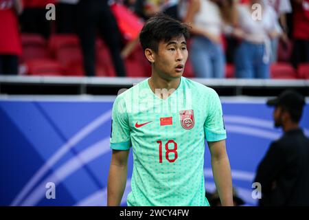 Doha, Katar, 17. Januar 2024, AFC Asian Cup 2023 Gruppe A - China 0:0 Libanon: Kapitän Zhang Lin Peng kann China nicht zum Sieg führen, erleidet aber beim Turnier einen weiteren torlosen Unentschieden Stockfoto