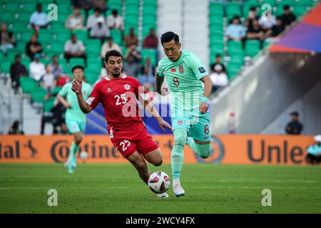 Doha, Katar, 17. Januar 2024, AFC Asian Cup 2023 Gruppe A - China 0:0 Libanon: Kapitän Zhang Lin Peng kann China nicht zum Sieg führen, erleidet aber beim Turnier einen weiteren torlosen Unentschieden Stockfoto