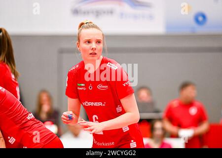 Dresden, Deutschland. Januar 2024. Jennifer Janiska (Dresdner SC, #6) CEV Volleyball Cup 2024, Dresdner SC vs. Viteos Neuchatel UC am 17.01.2024 in der Margon Arena Dresden Credit: dpa/Alamy Live News Stockfoto