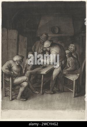 BoerenHerberg, Jacob Gole, nach Adriaen van Ostade, 1670 - 1724 Druck Inneres eines gasthauses mit sechs Figuren um einen Tisch in der Nähe eines Kamins. Einer der Männer raucht eine Pfeife, während der andere ein Glas Bier gießt. Amsterdam Papierpfeife  Tabak. gasthof, Kaffeehaus, Gasthaus usw. Bier, Bier Stockfoto
