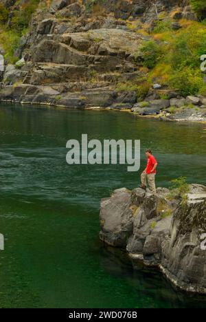 The Forks (Zusammenfluss von Middle und South Forks Smith River), Smith River National Recreation Area, Smith Wild and Scenic River, Six Rivers National F Stockfoto