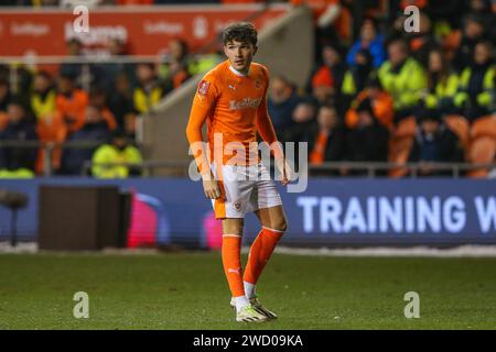 Blackpool, Großbritannien. Januar 2024. Kyle Joseph von Blackpool während des Emirates FA Cup Third Round Replay Matches Blackpool vs Nottingham Forest in der Bloomfield Road, Blackpool, Vereinigtes Königreich, 17. Januar 2024 (Foto: Gareth Evans/News Images) in Blackpool, Vereinigtes Königreich am 17. Januar 2024. (Foto: Gareth Evans/News Images/SIPA USA) Credit: SIPA USA/Alamy Live News Stockfoto