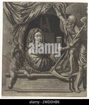 Selbstporträt von Michiel van Musscher in allegorischer Umrahmung, Michiel van Musscher, 1685 Druck des Malers, Druckers und Zeichners Michiel van Musscher mit einer Palette, Malstock und Pinsel in der Hand. Hinter ihm ist eine Staffelei. Sein Porträt ist umgeben von allegorischen Symbolen – Vaterzeit, Sanduhr und Seifenblasen. Die Bildattribute und Symbole verweisen auf die vergängliche Zeit und die Unsterblichkeit des Künstlers durch seinen Ruhm. Der Vers auf der Tafel erwähnt, dass die Vaterzeit die Leinwand anzündet, um die Größe des Malers zu enthüllen, verweist aber auch auf die Sanduhr, die indica ist Stockfoto