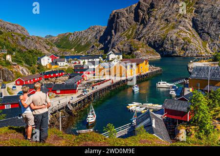 Das kleine Fischerdorf Nusfjord auf den Lofoten, Norwegen Stockfoto