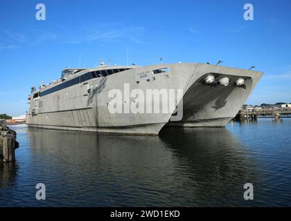 Das Military Sealift Command Hochgeschwindigkeits-Transport USNS Guam. Stockfoto