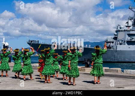 Der Raketenzerstörer USS John Finn pierside auf der Joint Base Pearl Harbor-Hickam, Hawaii. Stockfoto