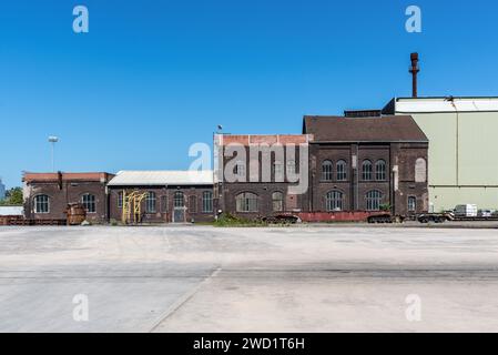 Hattingen – 9. August 2022: Bessemer-Werk, Gießhaus von Henrichshutte, ein stillgelegtes Stahlwerk mit Hochofen, Industriemuseum Stockfoto