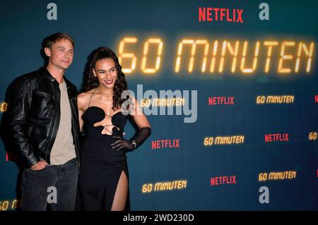 Dennis Mojen und Marie Mouroum beim Special Screening des Netflix Films 60 Minuten im Kino in der Kulturbrauerei. Berlin, 17.01.2024 *** Dennis Mojen und Marie Mouroum bei der Sondervorführung des Netflix-Films 60 Minuten in der Kulturbrauerei Berlin, 17 01 2024 Foto:Xn.xKubelkax/xFuturexImagex Minuten 4147 Stockfoto